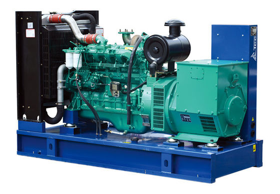 La dg électrique de moteur de Yuchai a placé le générateur diesel 50/60HZ de 275kva 220kw